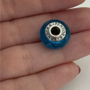 Pandora Fascinating Aqua Charm